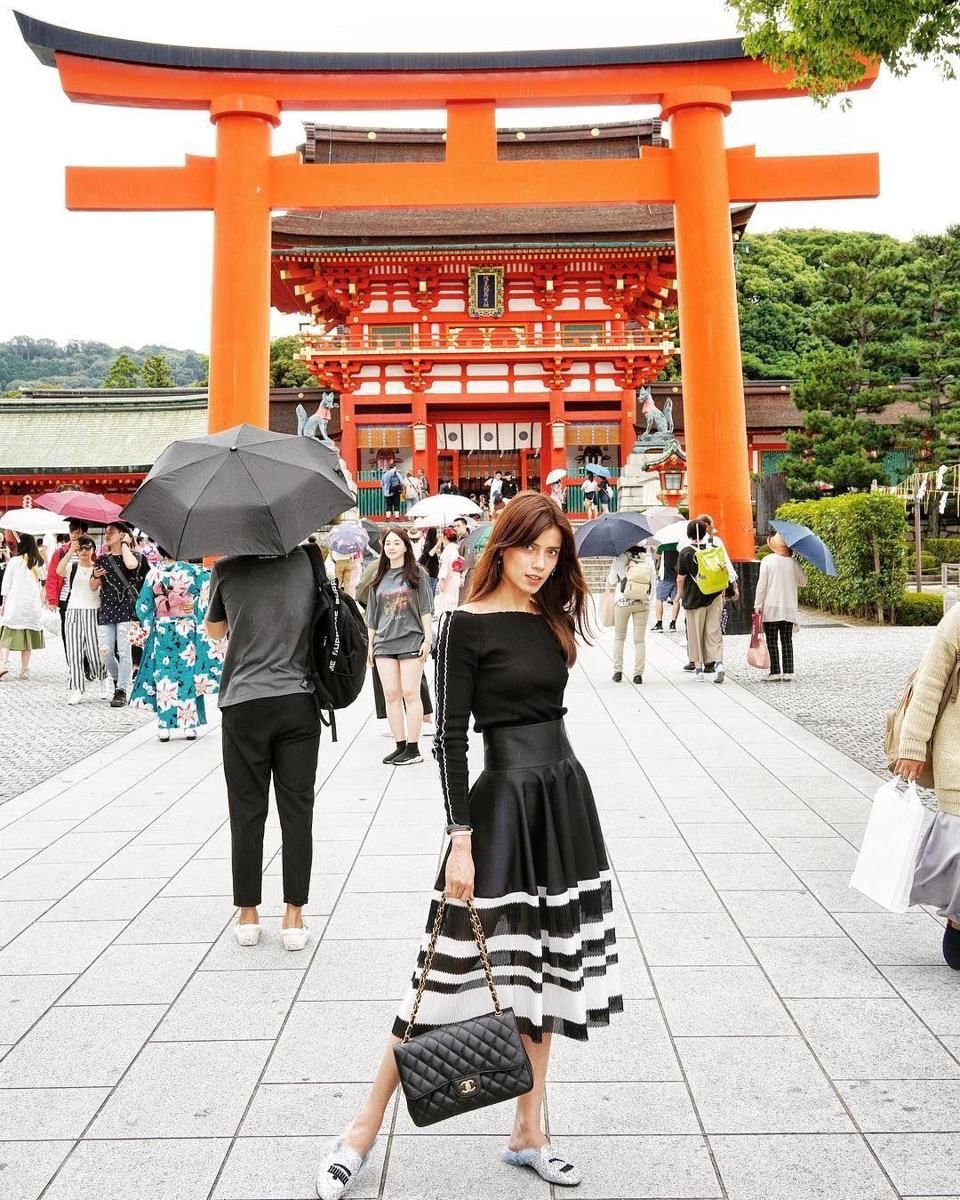 Instagram.com/sabrinachairunnisa_