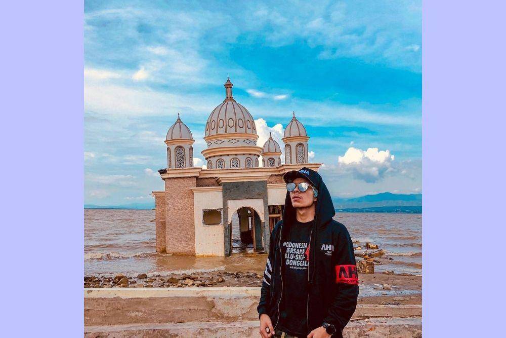 instagram.com/attahalilintar
