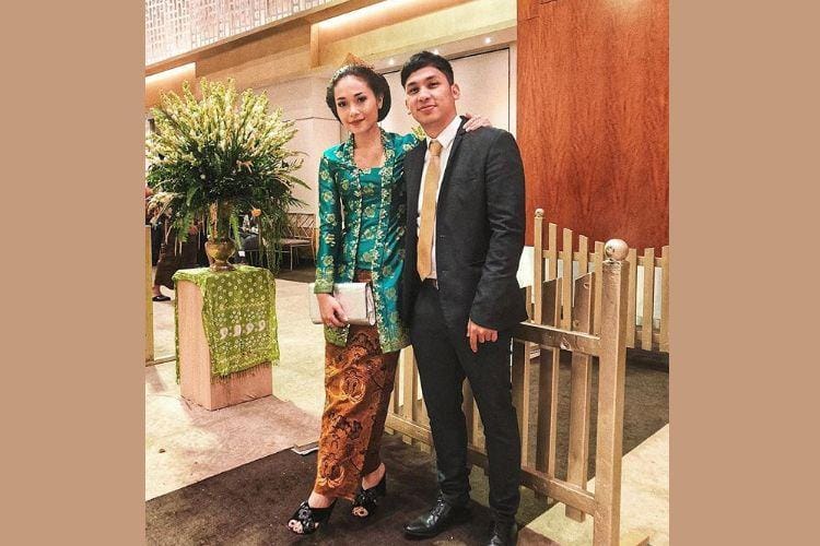 instagram.com/ayladimitri