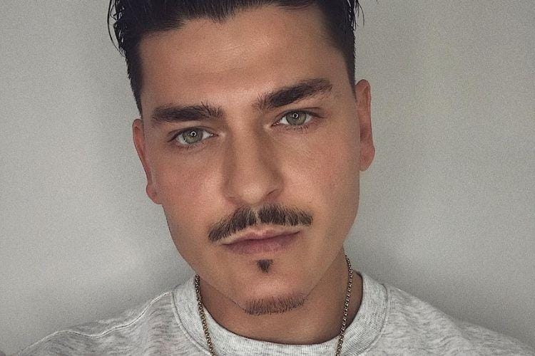Instagram.com/@makeupbymario