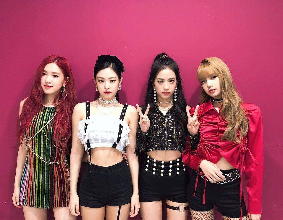 instagram.com/blackpinkofficial