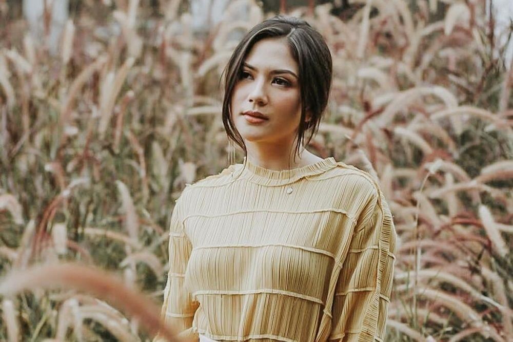 Instagram.com/jscmila, myqrich