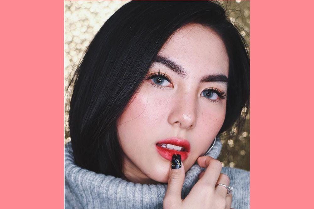 instagram.com/deviennaaa