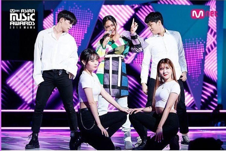 instagram.com/mnet_mama