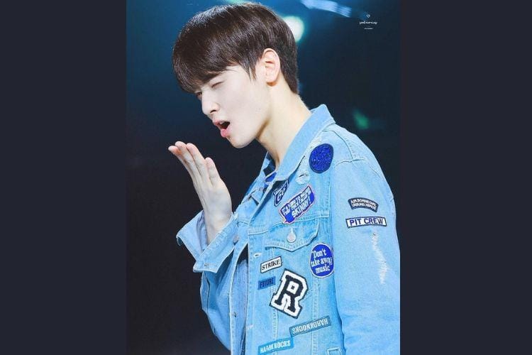 twitter.com/cha_eun_woo