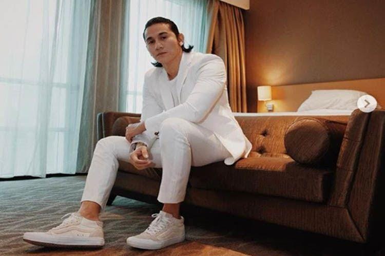 instagram.com/vinogbastian_