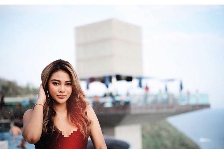 Instagram.com/@aurelie.hermansyah