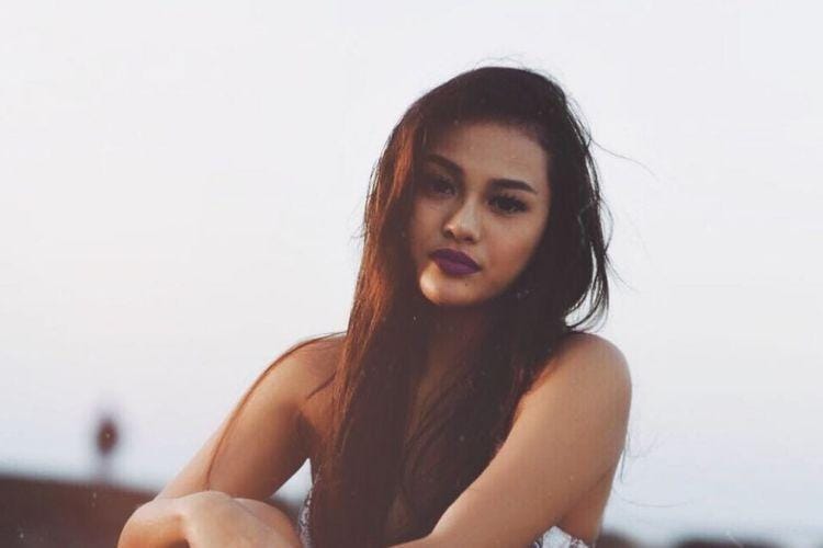 Instagram.com/@aurelie.hermansyah