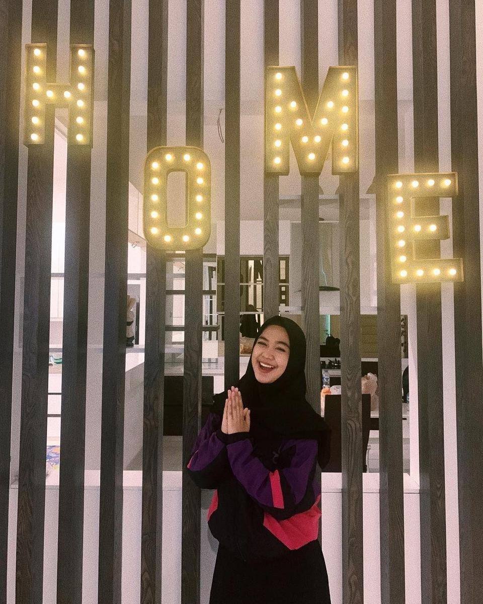 Instagram.com/riaricis1795