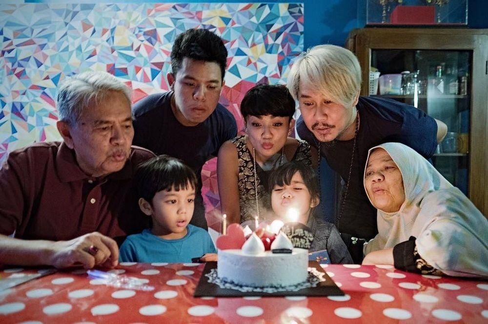 Instagram.com/nirinazubir_