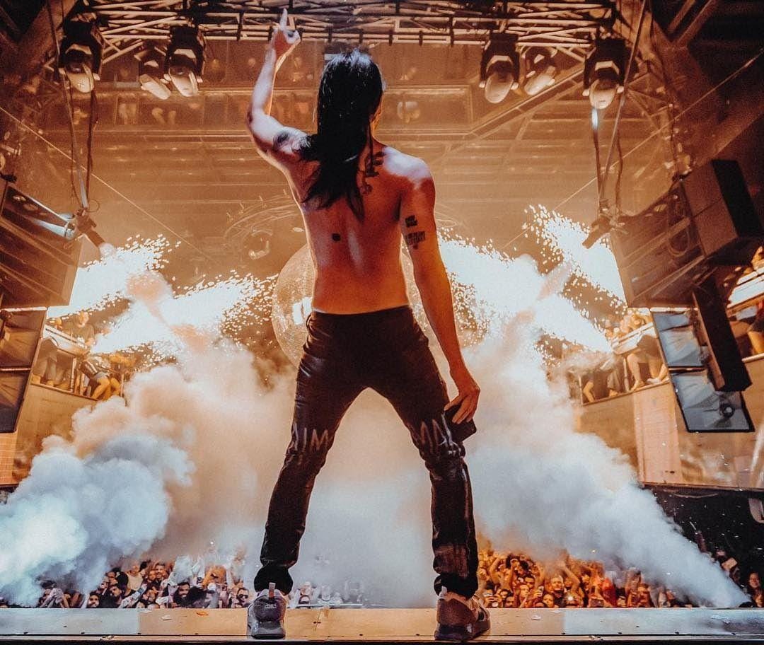 Instagram.com/steveaoki