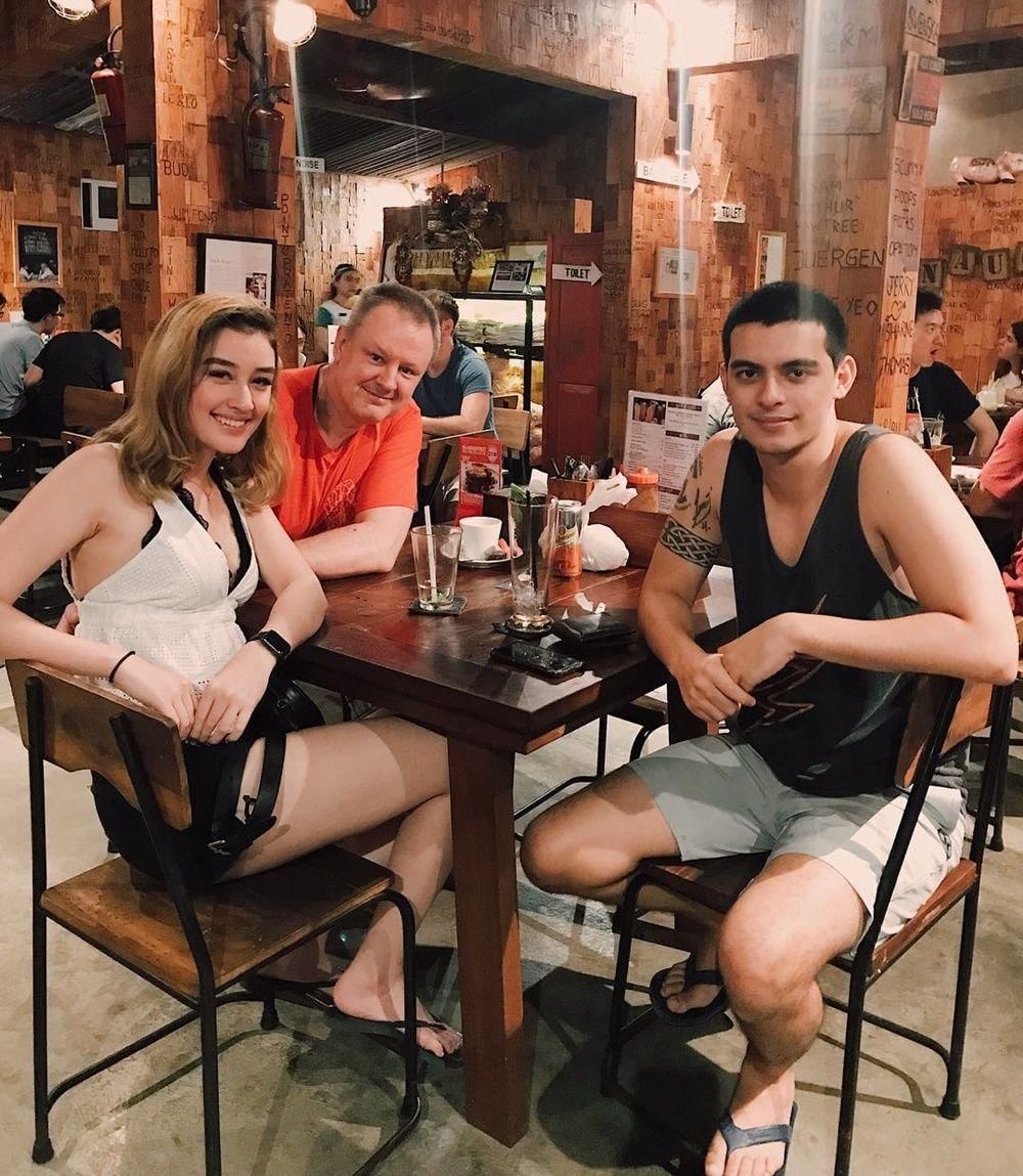 Instagram.com/natasharyder