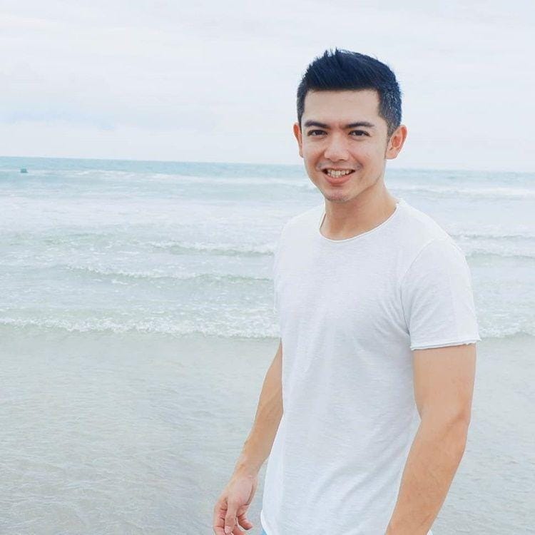 Instagram.com/nickytirta