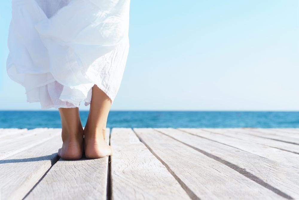 shutterstock.com/g/shmeljov