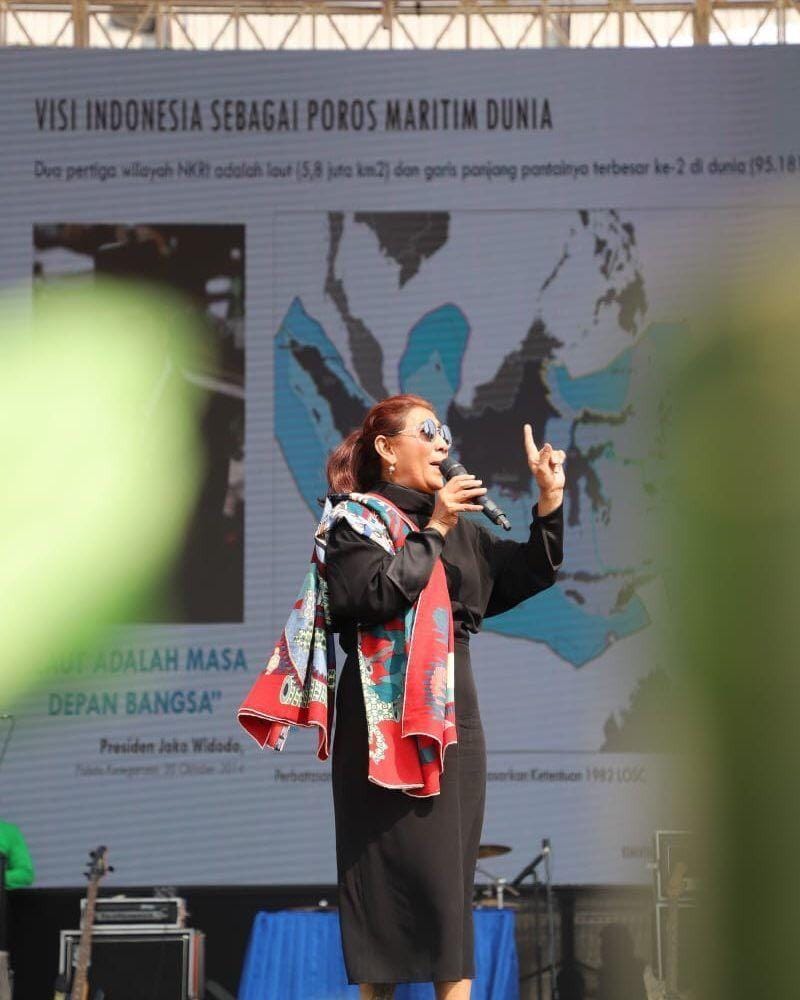 Instagram.com/Susi Pudjiastuti