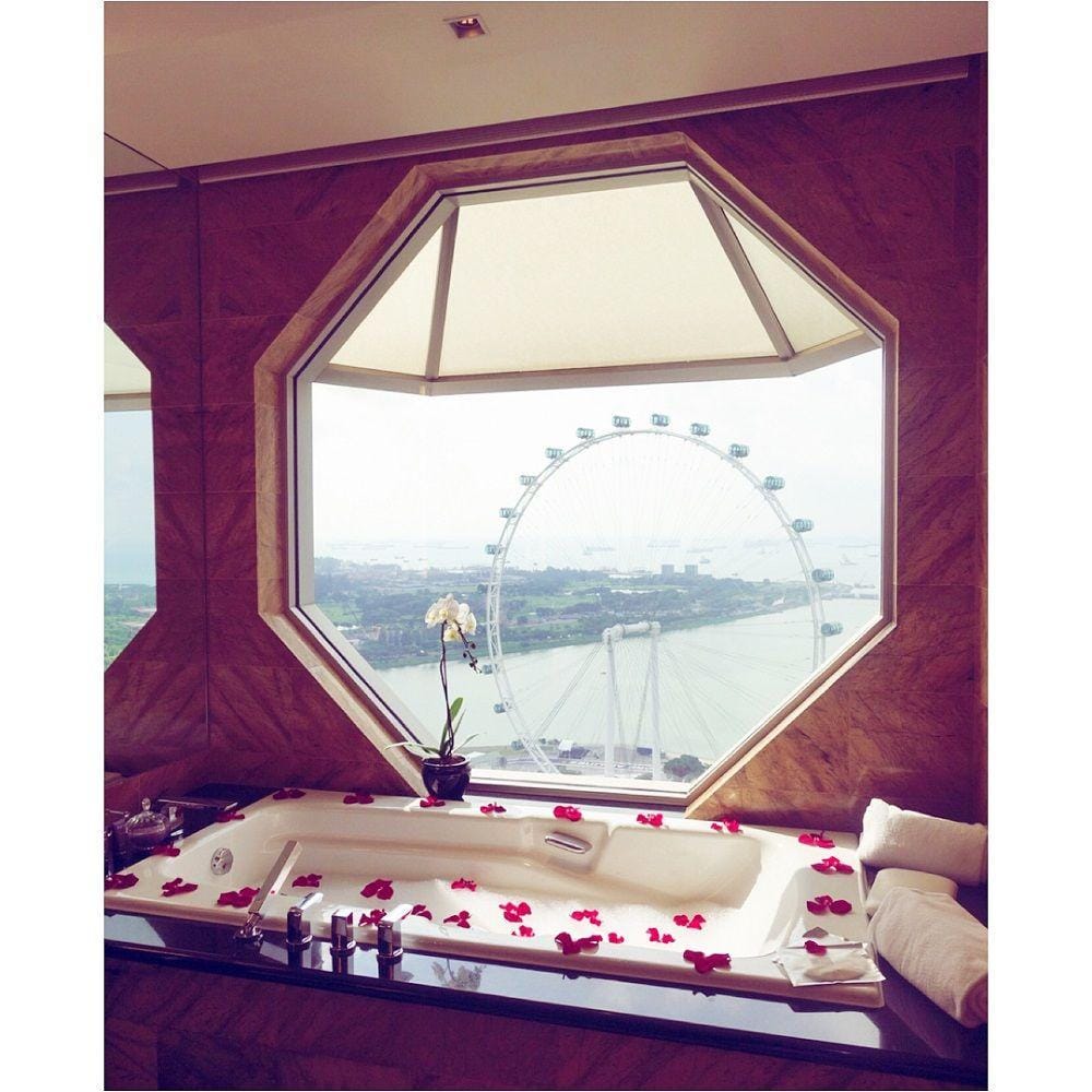 instagram.com/inijedar