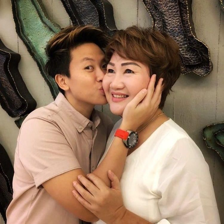 Instagram.com/natsirliliyana