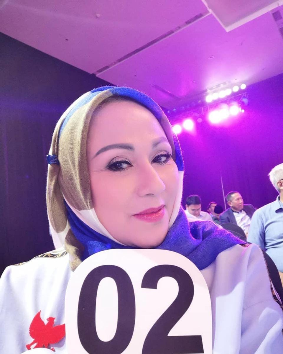 Instagram.com/cameliamalik234