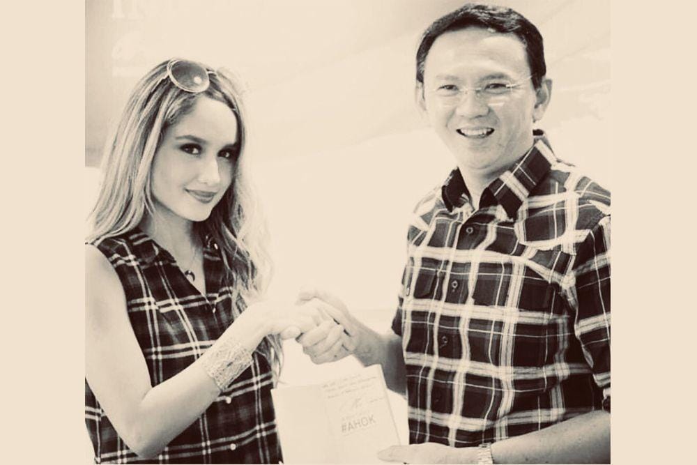 Twitter.com/xcintakiehlx