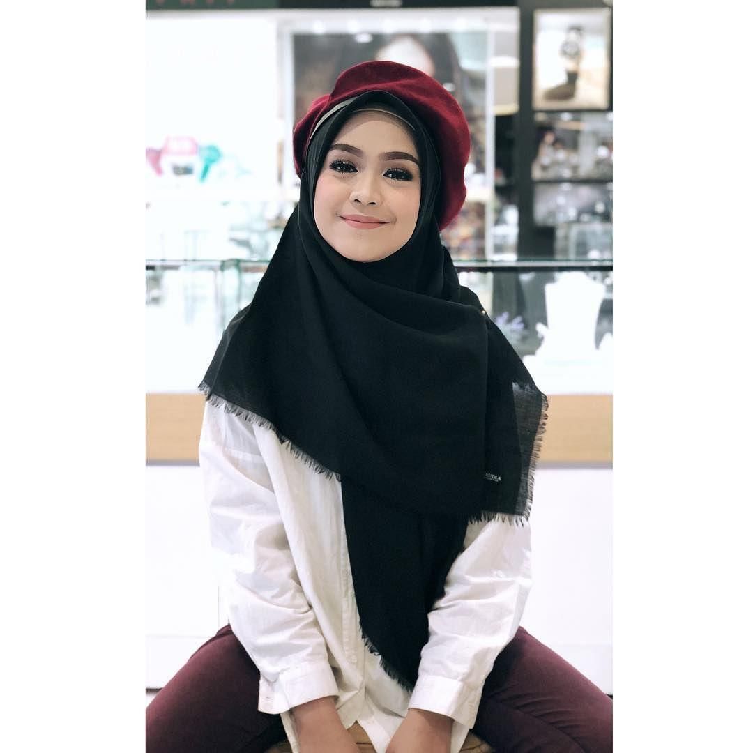 instagram.com/riaricis1795