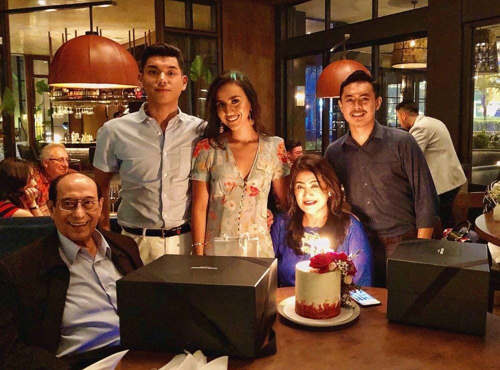 Instagram.com/karinabasrewan