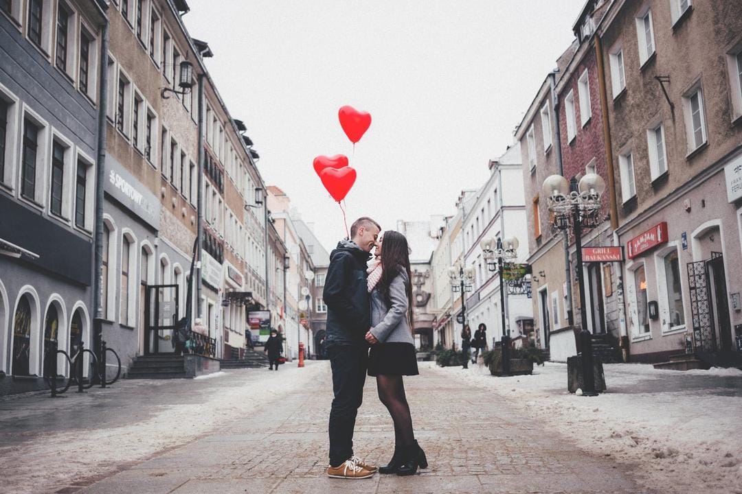 Kehabisan Ide? Inilah Cara Rayakan Hari Valentine bersama Pasangan