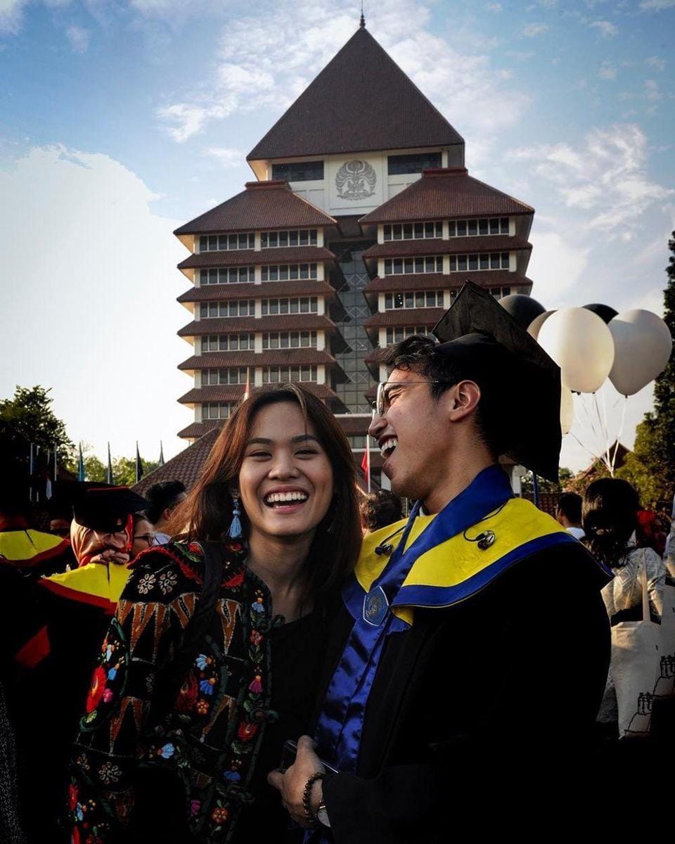 Instagram.com/sherylsheinafia