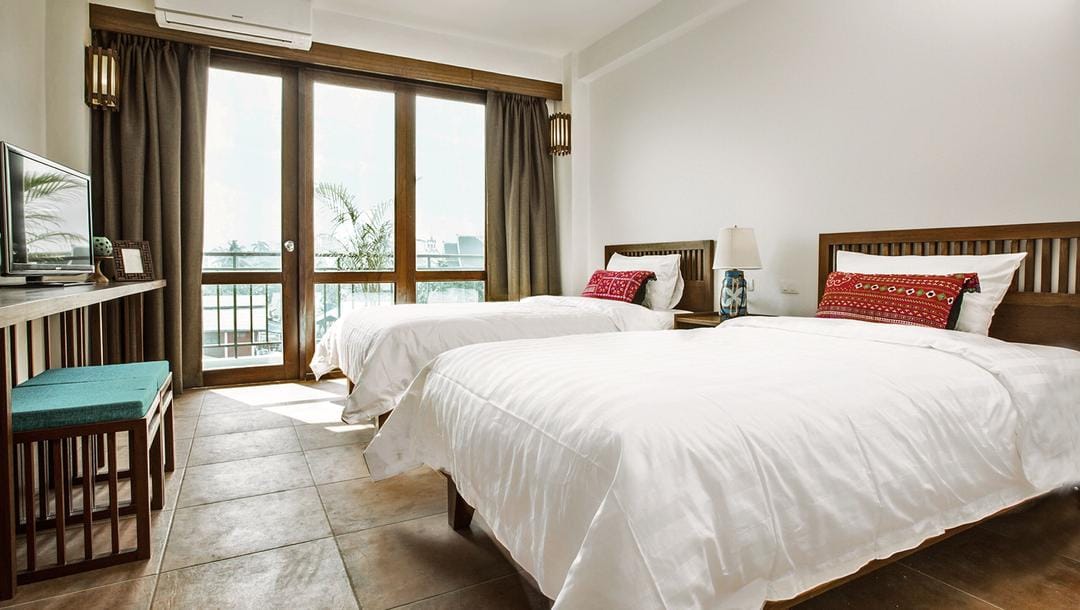 popbela.com/booking.com