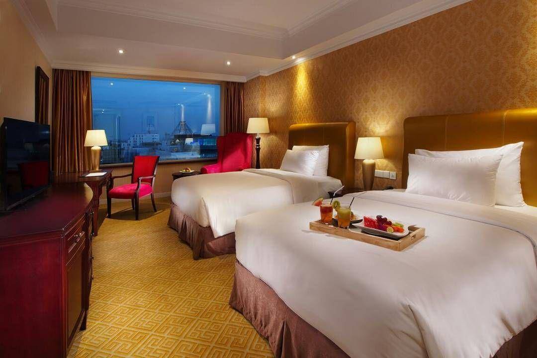 Instagram.com/adimuliahotel