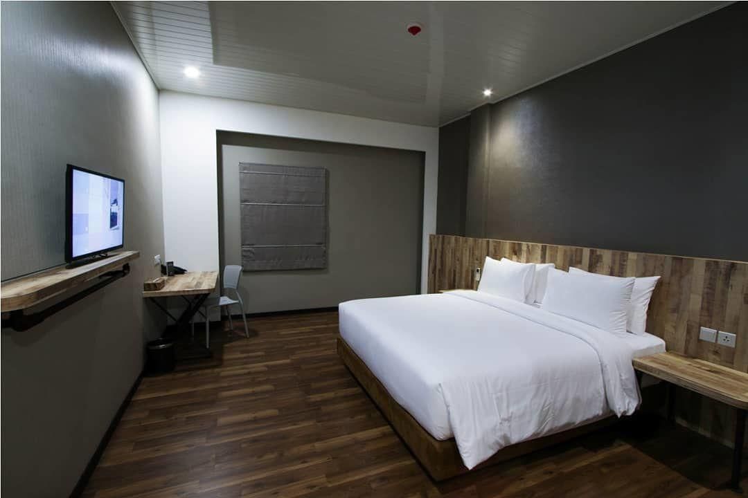 Instagram.com/allniteanddayveteran