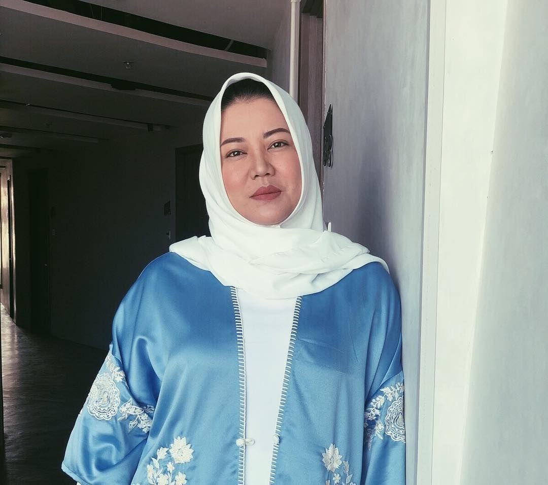 instagram.com/risa_saraswati