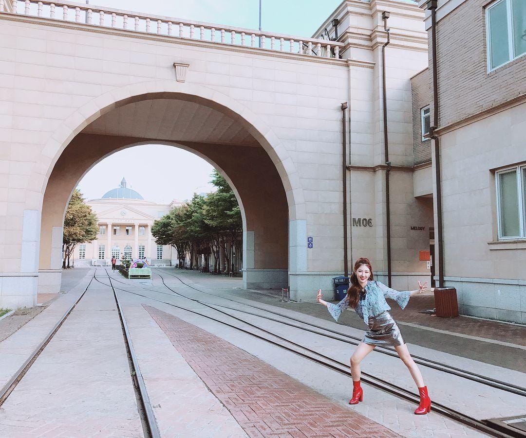 Instagram.com/risabae_art