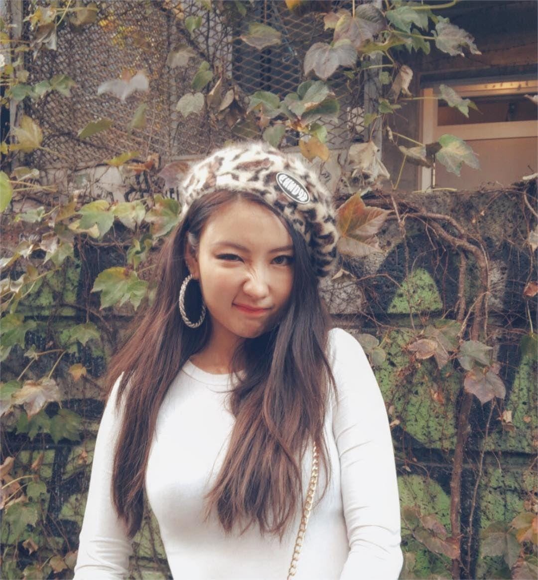 Instagram.com/risabae_art