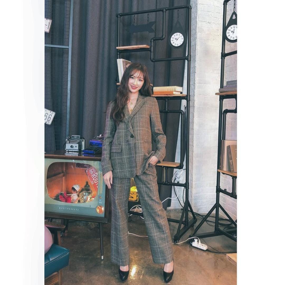 Instagram.com/risabae_art