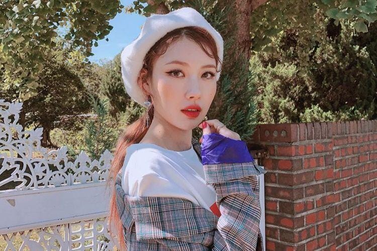 Instagram.com/risabae_art