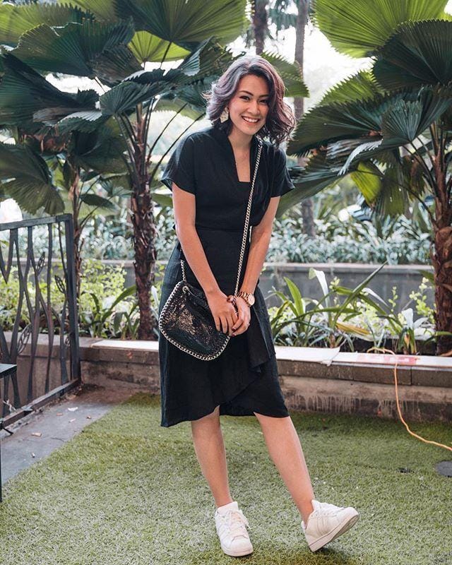instagram.com/twindyrarasati