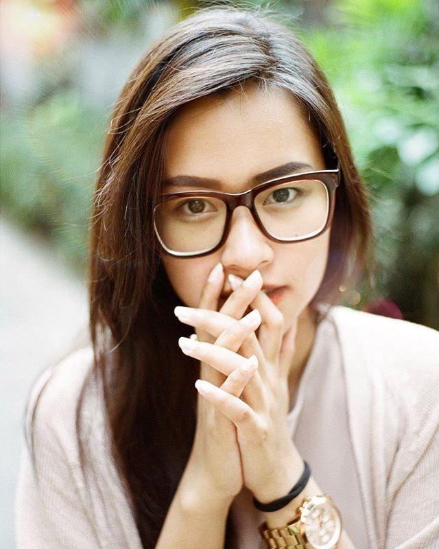 instagram.com/twindyrarasati