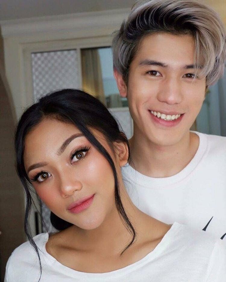 Instagram.com/makeupbyharis