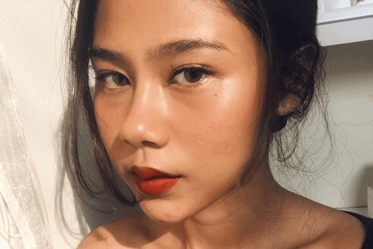 instagram.com/@cakecaine