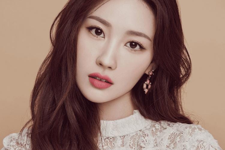 instagram.com/@risabae_art