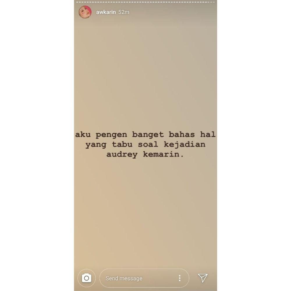 Instagram.com/Awkarin