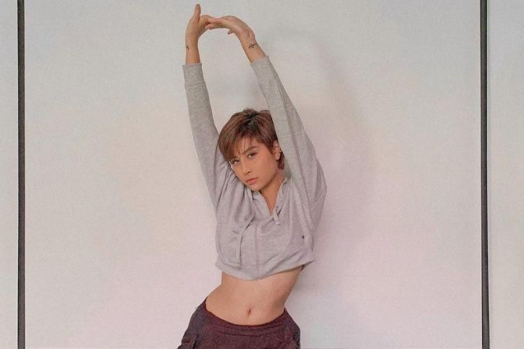 Instagram.com/@awkarin