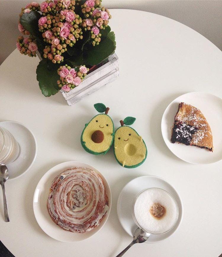 instagram.com/manooni_shop/