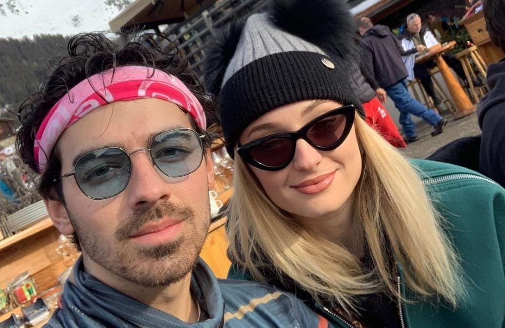 instagram.com/sophiet