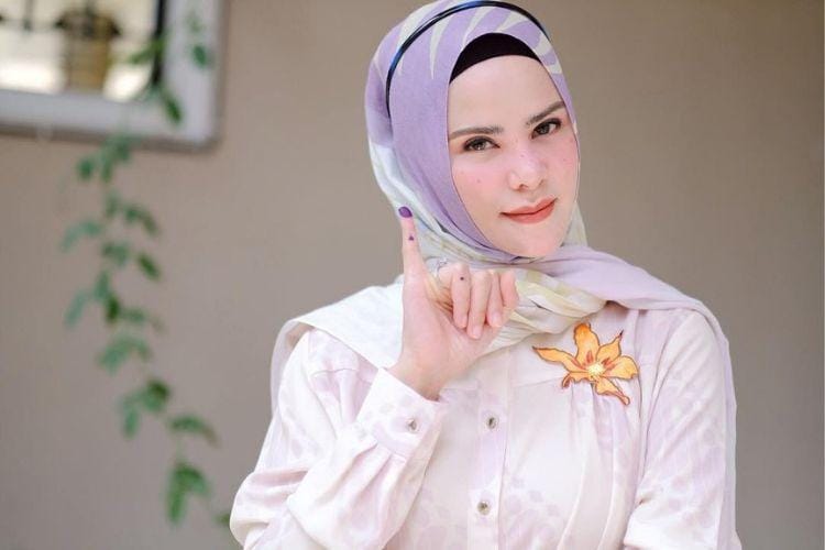 instagram.com/angellelga