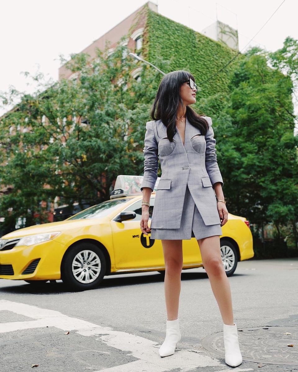 Instagram.com/nicolewarne