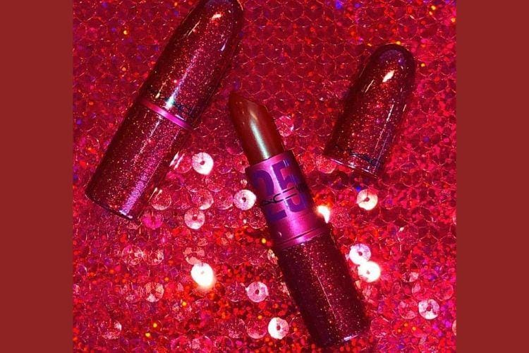 Instagram.com/@maccosmetics