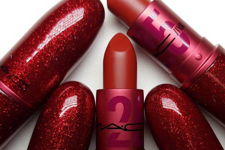 Instagram.com/@maccosmetics