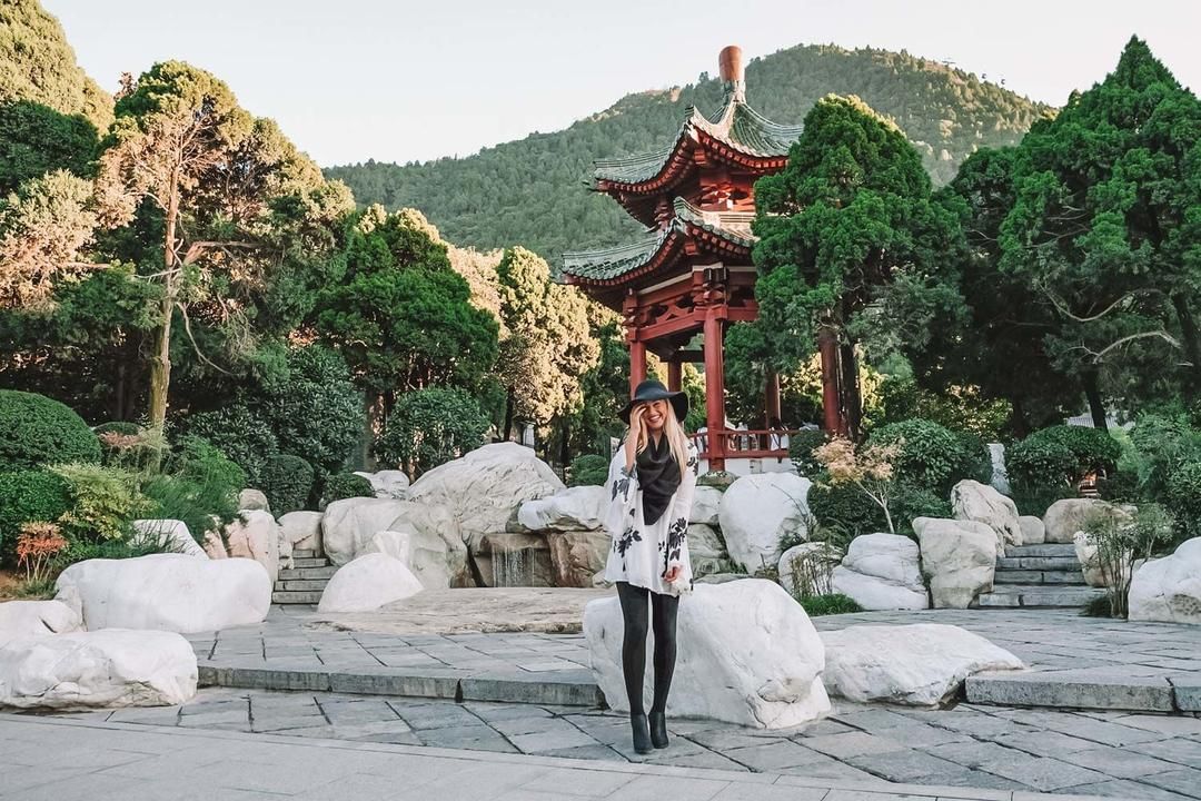 theblondeabroad.com/