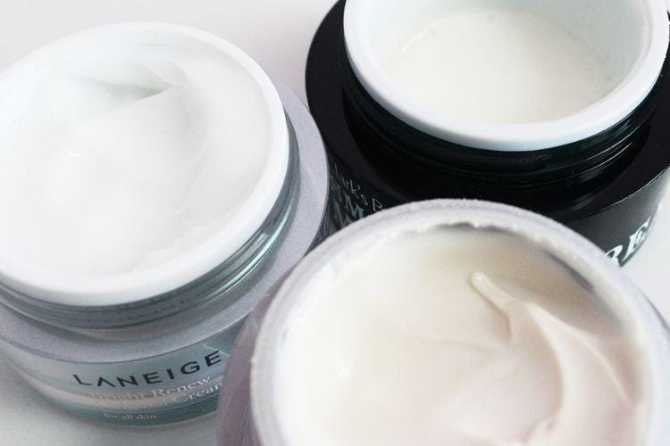 accordingtokaryi.com